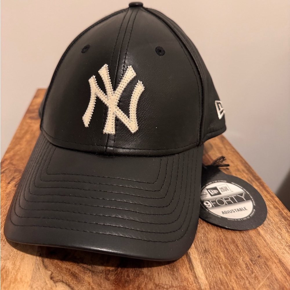 New Era Yankees 100% Leather Black Cap with White Details - No TAGS